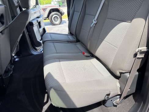 Used 2019 Ford F150 XLT w/ Equipment Group 302A Luxury AWD/4WD image 28