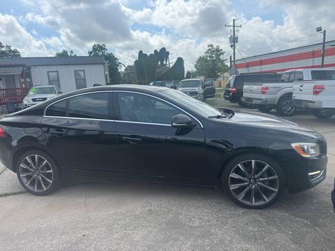 Used 2015 Volvo S60 T5 Premier w/ Convenience Package FWD image 5
