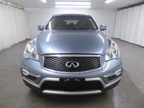 Used 2017 INFINITI QX50 2WD image 2