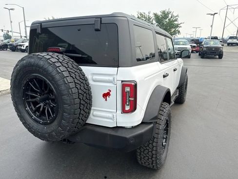 Used 2024 Ford Bronco Wildtrak AWD/4WD image 5