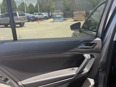 Used 2019 Volkswagen Tiguan SE w/ 3rd Row Seat Package AWD/4WD image 34