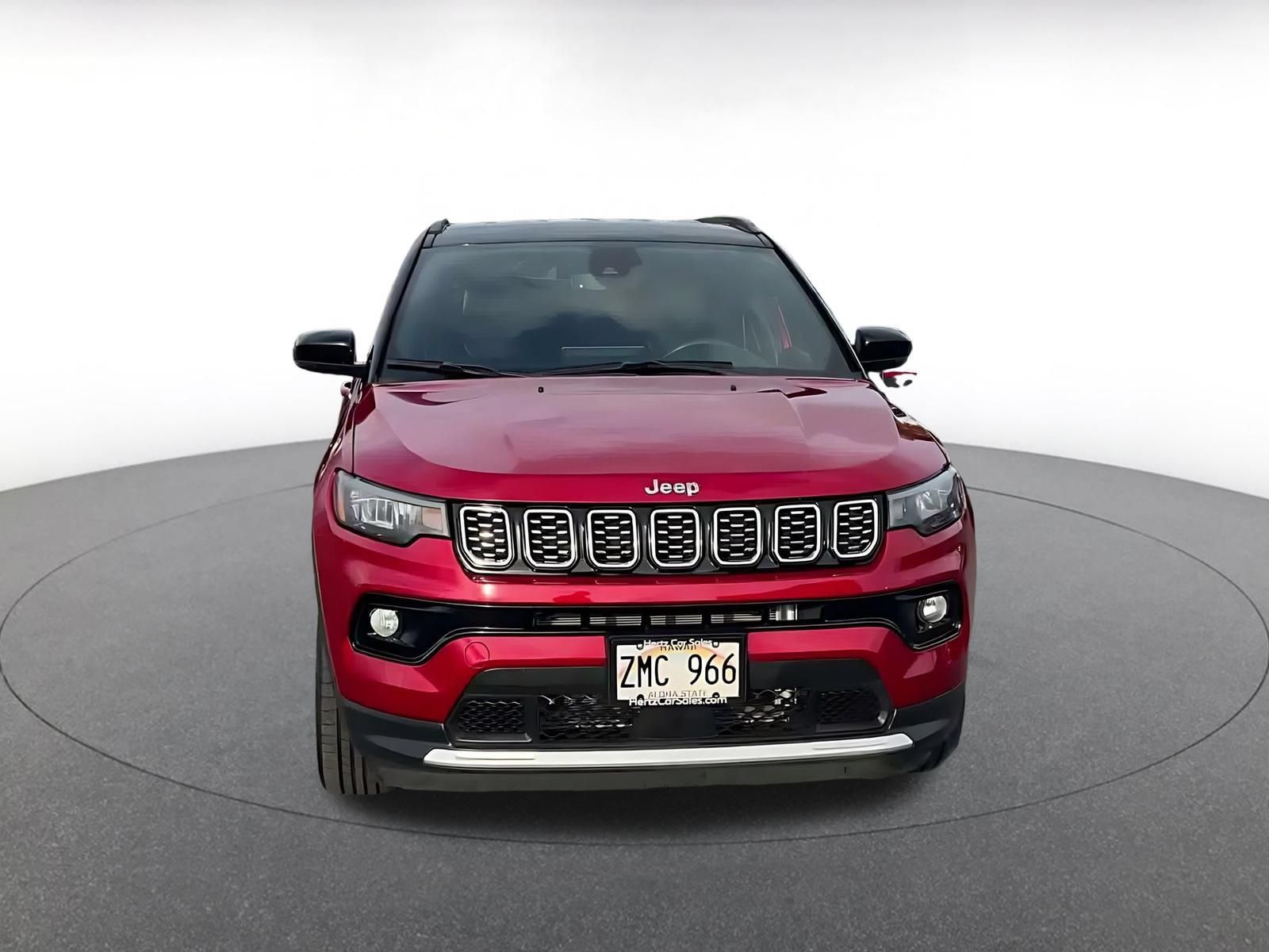 Used 2025 Jeep Compass Limited AWD/4WD image 4