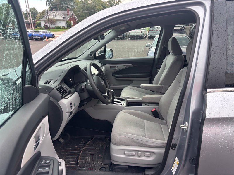 Used 2019 Honda Pilot EX image 9