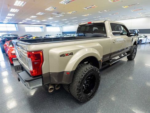 Used 2017 Ford F350 Lariat w/ Lariat Value Package image 7