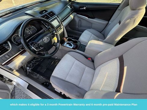 Used 2014 Toyota Camry XLE image 18