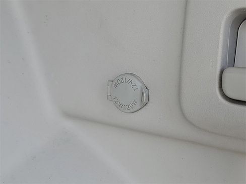 Used 2010 Toyota Venza AWD image 9