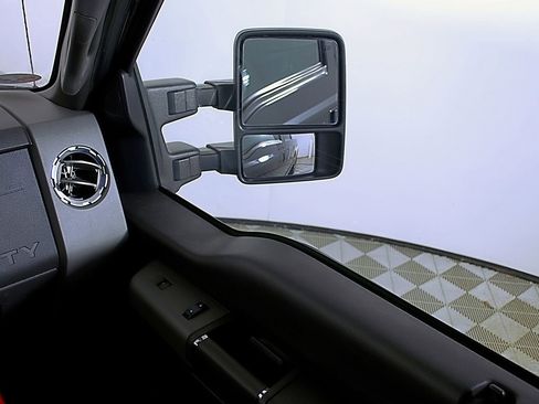 Used 2012 Ford F350 Lariat w/ Chrome Pkg image 17