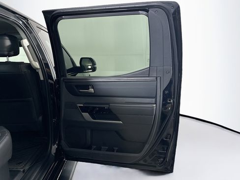 Used 2024 Toyota Tundra Limited w/ Power Package image 31