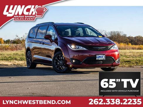 Used 2020 Chrysler Pacifica Touring-L w/ Advanced Safetytec Group image 1