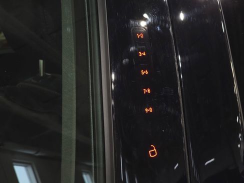 New 2026 Lincoln Aviator Premiere image 11