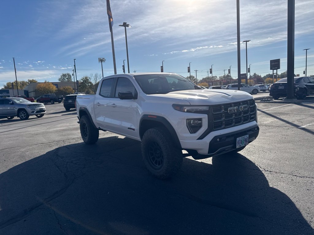 Used 2026 GMC Canyon AT4 w/ Technology Plus Package AWD/4WD image 8