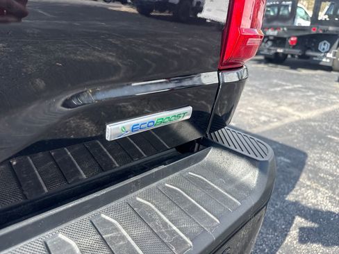 Used 2023 Ford F150 XLT w/ Equipment Group 302A High image 9