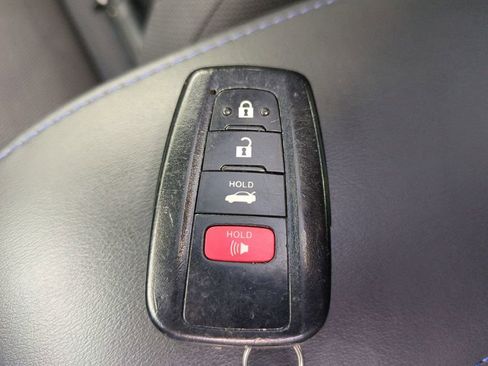 Used 2022 Toyota Corolla SE FWD image 32