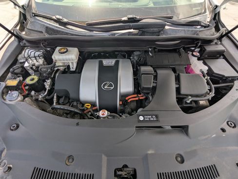 Used 2019 Lexus RX 450hL Luxury w/ Accessory Package AWD/4WD image 40