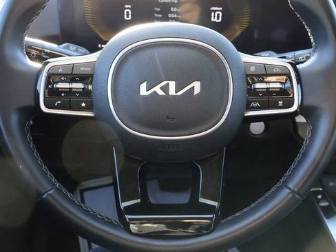 Used 2024 Kia Sorento S w/ Panoramic Sunroof Package image 33