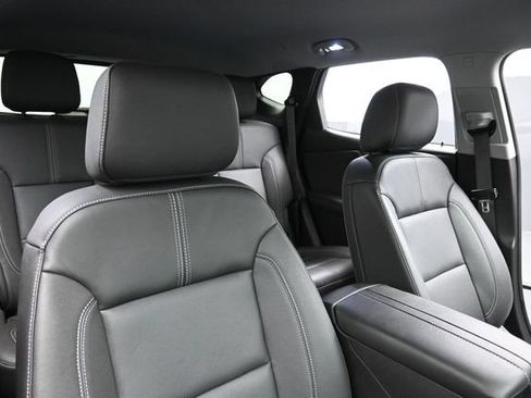Used 2024 Chevrolet Blazer LT w/ Sound & Technology Package FWD image 29