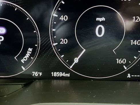 Used 2024 MAZDA CX-90 Plug-In Hybrid w/ Preferred AWD/4WD image 19