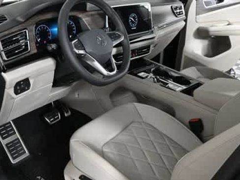 New 2025 Volkswagen Atlas SEL Premium R-Line image 20