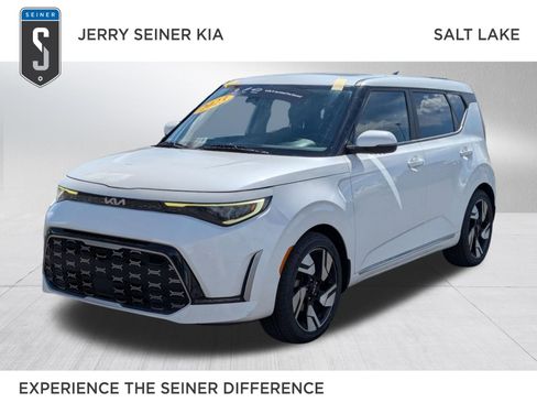 Certified 2023 Kia Soul GT-Line w/ GT-Line Technology Package FWD image 1