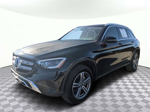 Used 2021 Mercedes-Benz GLC 300 image 7