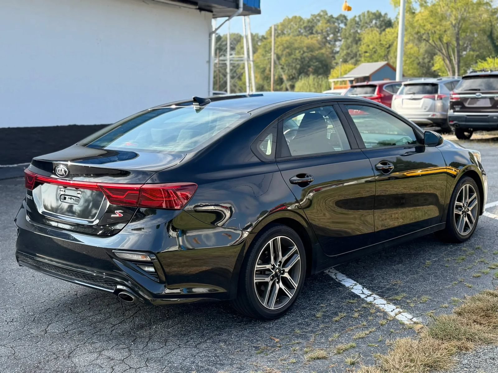 Used 2019 Kia Forte S w/ S Premium Package FWD image 5