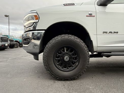 Used 2024 RAM 2500 Laramie image 31
