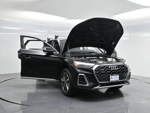 Used 2024 Audi Q5 2.0T Premium w/ Convenience Package AWD/4WD image 56