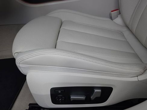 New 2026 BMW M850i xDrive AWD/4WD image 28