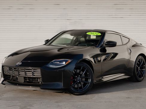 Used 2024 Nissan Z Performance w/ Floor Mat Package image 1