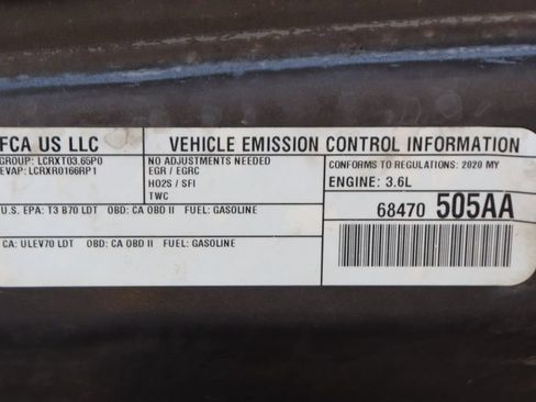 Used 2020 Jeep Gladiator Rubicon AWD/4WD image 14
