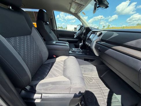 Used 2019 Toyota Tundra SR5 AWD/4WD image 38