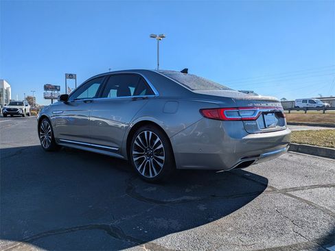 Used 2020 Lincoln Continental Reserve w/ Luxury Package image 6