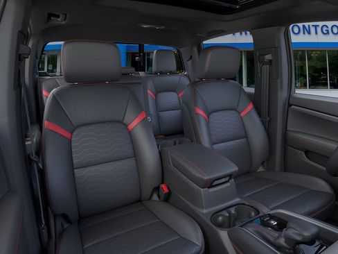 New 2026 Chevrolet Colorado Z71 w/ Technology Package image 16