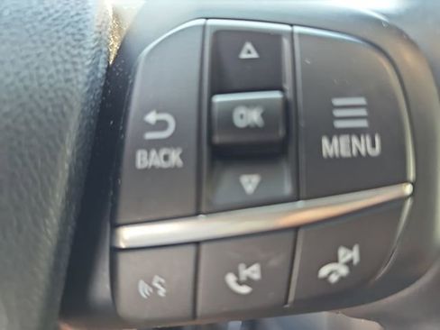 Certified 2024 Ford Maverick Lariat FWD image 18