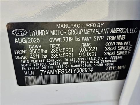 New 2026 Hyundai Ioniq 9 Calligraphy image 16