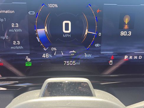 Used 2024 Chevrolet Silverado EV RST AWD/4WD image 25