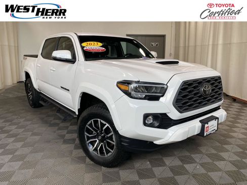Certified 2023 Toyota Tacoma TRD Sport AWD/4WD image 1