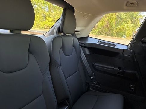 New 2026 Volvo XC90 B5 Core AWD/4WD image 26