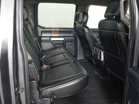Used 2019 Ford F150 Lariat AWD/4WD image 10