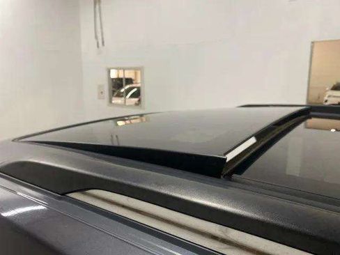 Used 2023 Jeep Grand Cherokee 4WD 4xe image 90