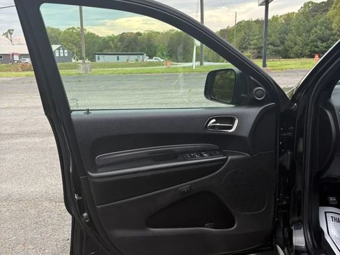 Used 2019 Dodge Durango GT AWD/4WD image 18