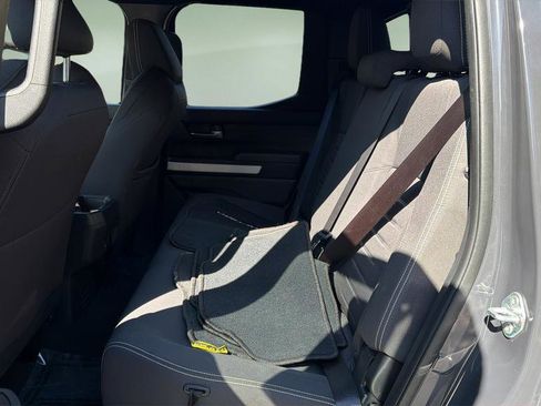 Used 2024 Toyota Tacoma TRD Sport w/ TRD Sport Upgrade Package image 14