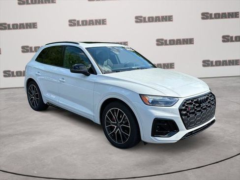Certified 2025 Audi SQ5 Premium Plus w/ Premium Plus Package AWD/4WD image 7