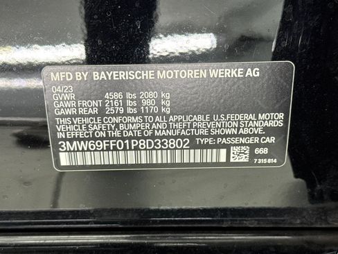 Used 2023 BMW 330i Sedan w/ Convenience Package RWD image 27