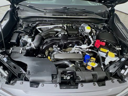 Used 2025 Subaru Forester Premium w/ Convenience Package #2 image 29