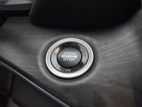 New 2025 Jeep Grand Cherokee Limited w/ Black Appearance Package AWD/4WD image 20