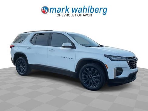 Certified 2023 Chevrolet Traverse RS w/ LPO, Floor Liner Package FWD image 3