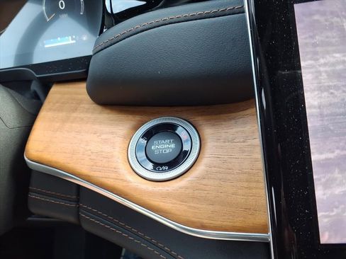 Certified 2023 Jeep Grand Cherokee Summit AWD/4WD image 23