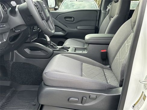 New 2026 Nissan Frontier SV image 10