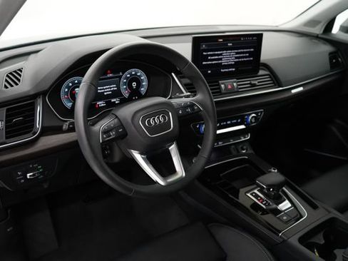 Used 2024 Audi Q5 2.0T Premium Plus AWD/4WD image 16